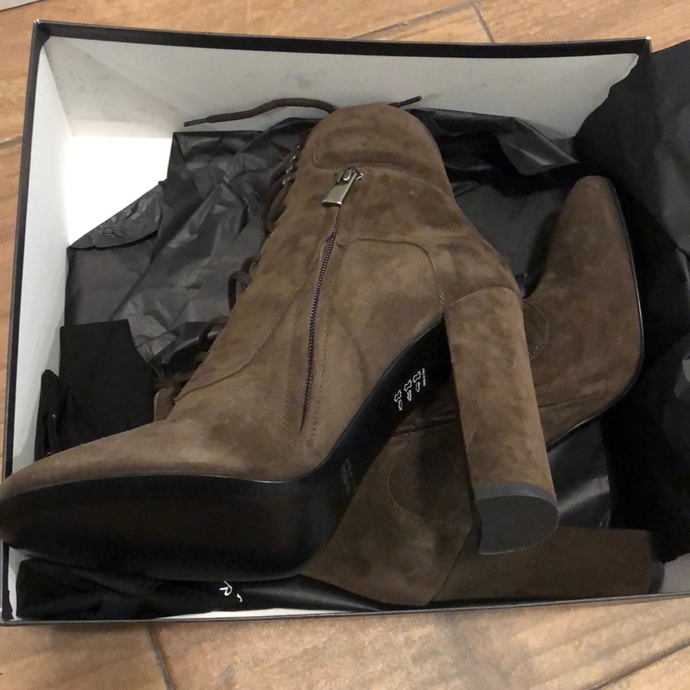 New Vero Cuoio Barney’s boots